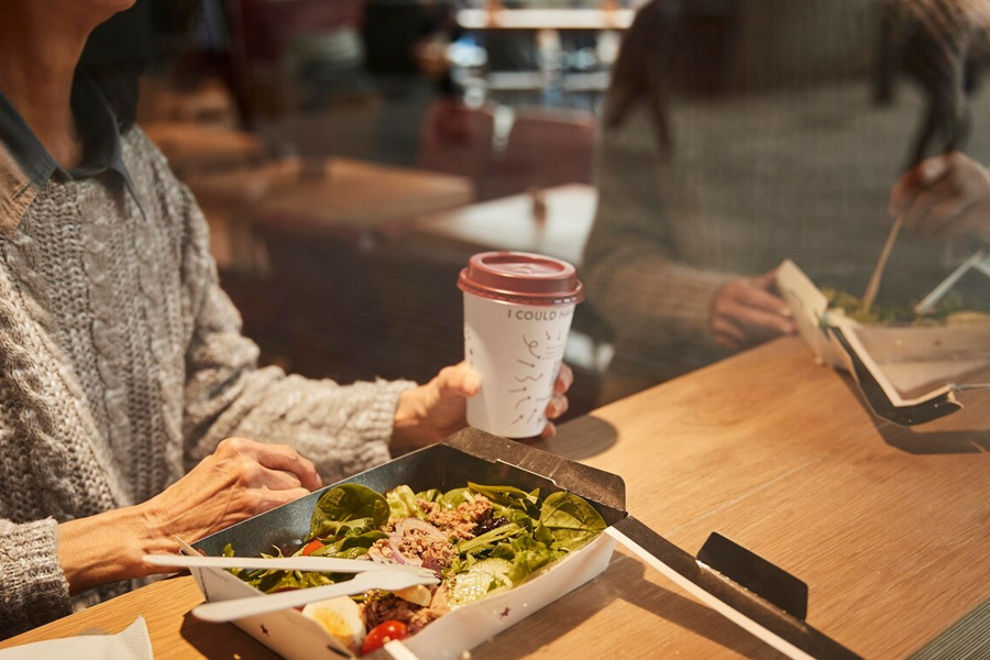 Cafeteria Paper Cups